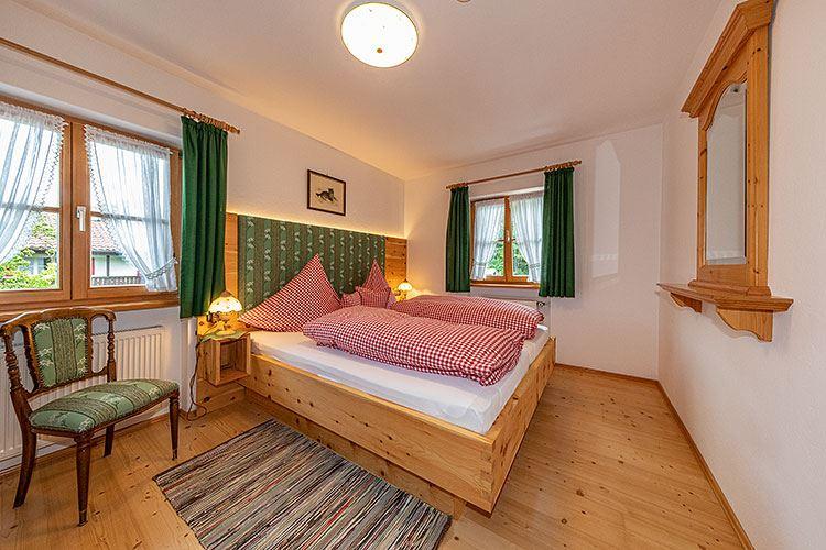 Ferienwohnung Edelweiss Schlafzimmer