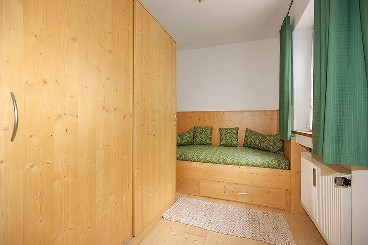 Ferienwohnung Enzian Schlafzimmer