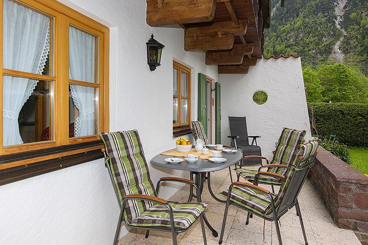Ferienwohnung Enzian Terrasse